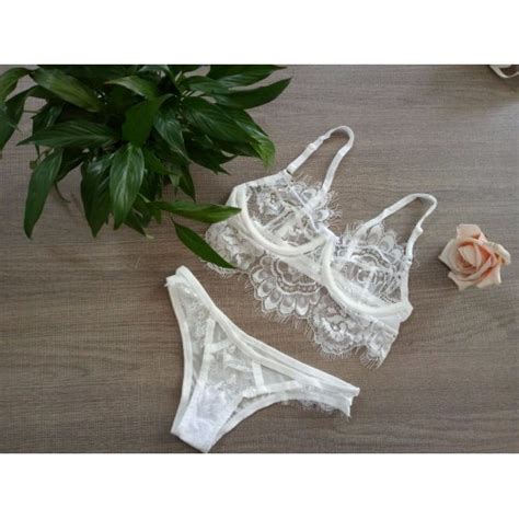 hot sales women hollow translucent underwear ultra thin sheer lace frenum strap lingerie bra