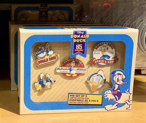Donald Duck 85th Birthday Disney Store Pin Set Disney Pins Blog