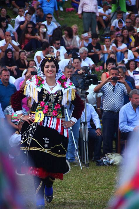 Pin Su Albanian Folklore