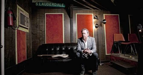 Review Boz Scaggs Show Brings House Down Los Angeles Times
