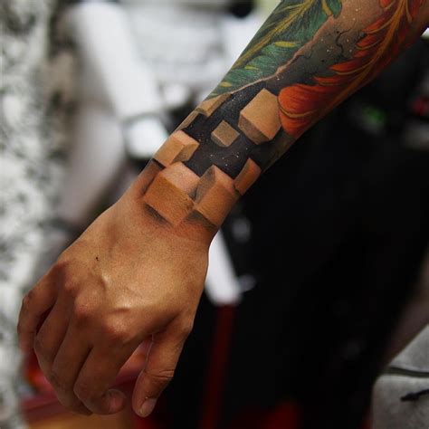 There are a lot of artists who are able to create a realistic illusion or any symbol you want with convincing 3d tattoos. 80+ Best 3D Tattoo Designs for Men and Women - Trendy ...