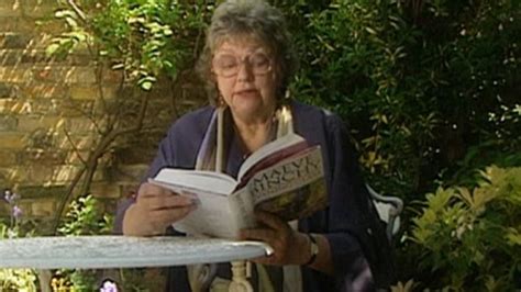 Author Maeve Binchy Dies Aged 72 Bbc News