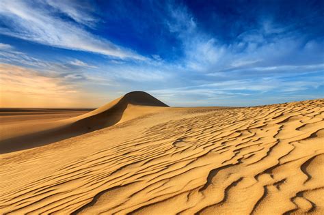 The enormous desert spans 11 countries: Sahara Desert Climate - Science Struck