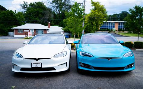 How Much Has Tesla Model S Really Improved Model S Plaid Vs Model S P D Drag Race