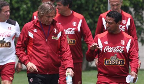 Messi no se va por la puerta trasera del barcelona. Ricardo Gareca se refirió a Nolberto Solano el ...