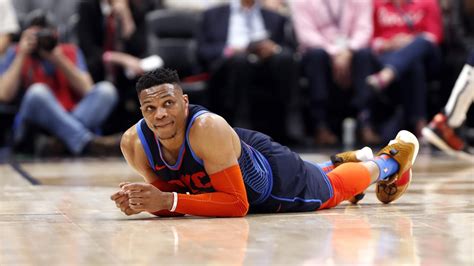 Russell westbrook iii (born november 12, 1988) is an american professional basketball player for the washington wizards of the national basketball association (nba). Russell Westbrook scoort 44 punten, maar Oklahoma City ...