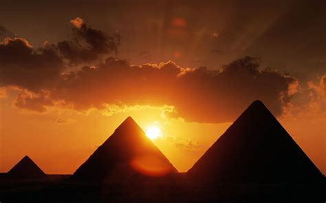 Pyramids At Night Cairo Full Hd Desktop Wallpapers 1080p
