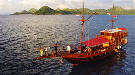 Koleksi oleh suriati • kali terakhir dikemas kini 10 minggu yang lalu. Labuan Bajo Masih Menjadi Daya Tarik Wisatawan