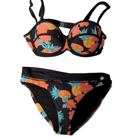 Sunseeker Swim 2 For 2tropical Sunseeker Bikini Poshmark