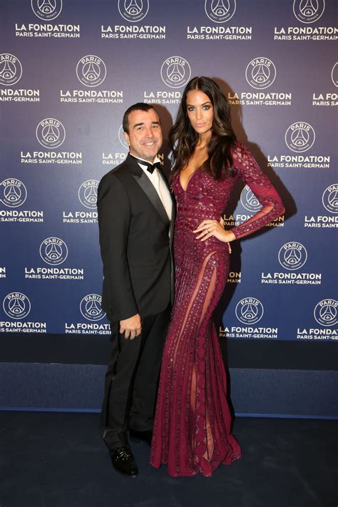 Photo Exclusif No Web Arnaud Lagardère et sa femme Jade Foret Lagardère Dîner de gala