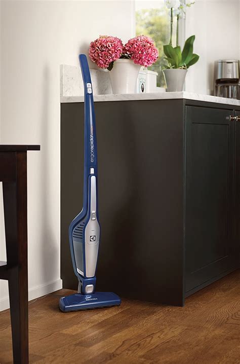 Electrolux Ergorapido Lithium Ion 2 1 Stick And Handheld Vacuum