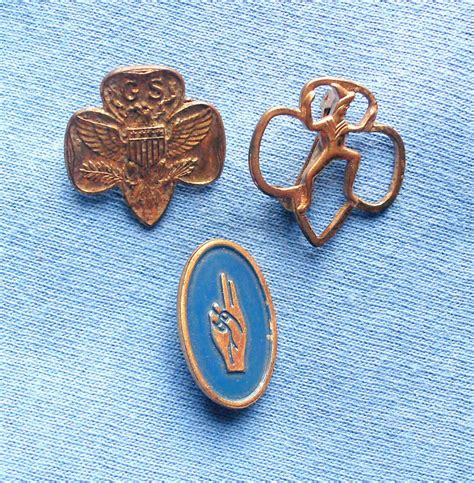 Vintage Girl Scout Pin And Two Brownie Pins 1960s Girl Scouts Vintage