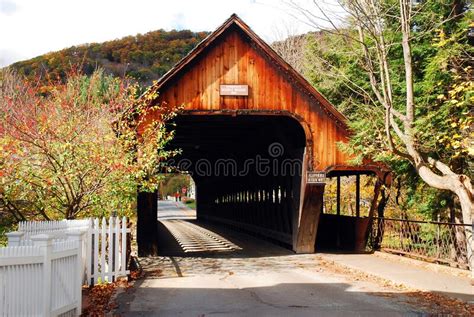 A Rustic Covered Bridge In Vermont Editorial Image Image Of Landmark