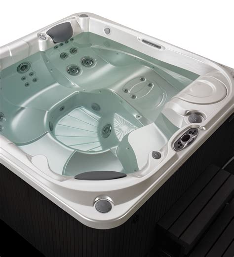 flair® six person hot tub reviews and specs hot spring® spas hot tub hot tub shopping