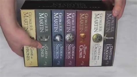 Unboxing ★ A Game Of Thrones The Story Continues 7 Volumes Box Set
