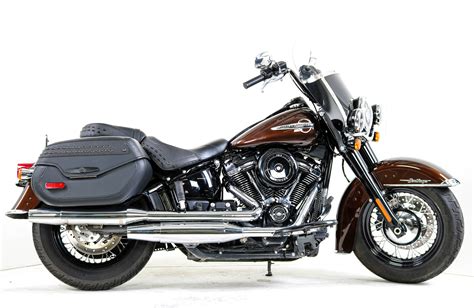 Pre-Owned 2019 Harley-Davidson Softail Heritage Classic FLHC