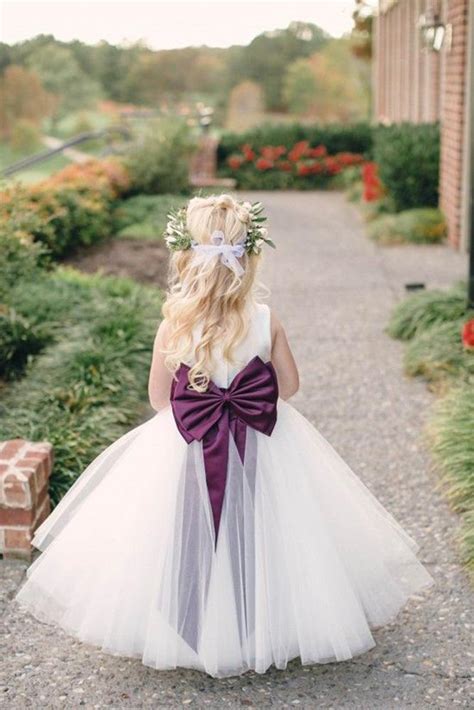 24 Country Flower Girl Dresses That Are Pretty Wedding