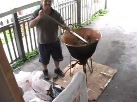 Sprinkle salt on the meat as you fry it to season your carnitas and help keep spattering fat to a minimum. IXTARO MICHOACAN,NO AY COMO LAS CARNITAS DE LOS LUNA ...
