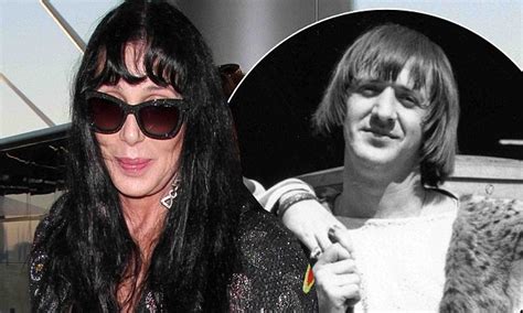 Cher Believes Sonny S Ghost Is Haunting Her Daily Mail Online