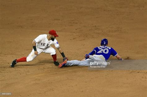 Josh Donaldson 20 Of The Toronto Blue Jays Steals Second Base Against