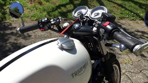 New Triumph Thruxton 1200 Classic Exhaust And Engine Sound Youtube