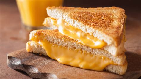 8 Tips For Making The Perfect Grilled Cheese Sandwich