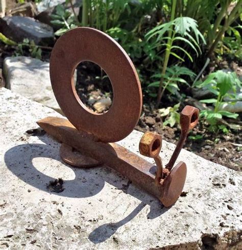 40 Mechanical Nuts And Bolts Art Ideas Bored Art Metal Garden Art