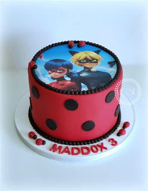 Cakes By Zana Miraculous Ladybug Cake