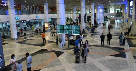 It is located within the southwest penang island district, near the southeastern tip of penang island. KLIA Antara 10 Lapangan Terbang Terkemuka Dunia - Tinjauan ...
