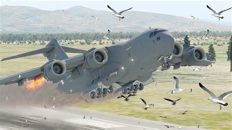 Worlds Heaviest C 17 Emergency Landing Due To Heavy Bird Strike Xp11