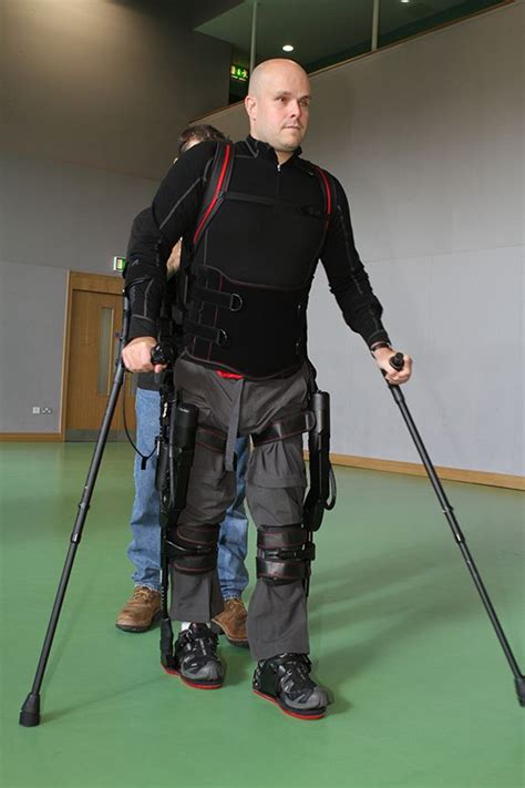 Completely Paralyzed Man Voluntarily Moves His Legs Ucla Scientists