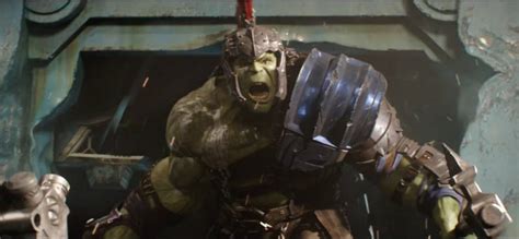 Official First Look At Gladiator Hulk In Thor Ragnarok