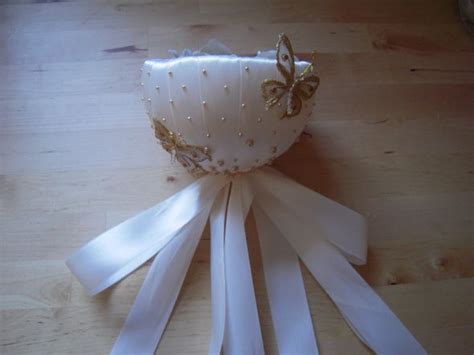 Unique Flower Girl Basket Weddingbee Photo Gallery