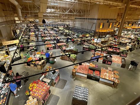 Our Northeast competition... family owned Wegmans (Burlington, MA) : r