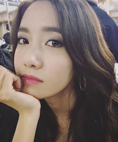 Snsd Yoona Greets Fans With Her Gorgeous Selfie Wonderful Generation