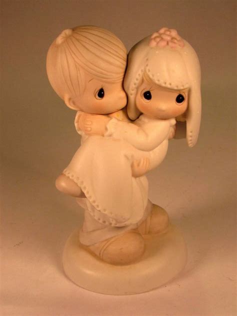 Vintage Precious Moments Wedding Figurine Of Bride And Groom Bless