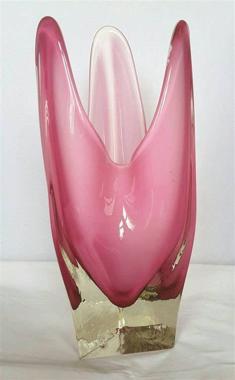 Hineri Kamei~iwatsu~japan~pink~white~clear~vintage~retro~art Glass