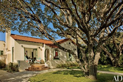 See How Publicist Stephen Huvane Outfitted This 1920s Spanish Style