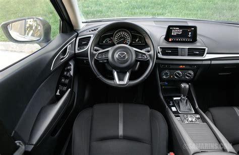 Mazda 3 hatchback interior & exterior images. Mazda 3 2014-2018: problems, interior photos, engine, pros ...
