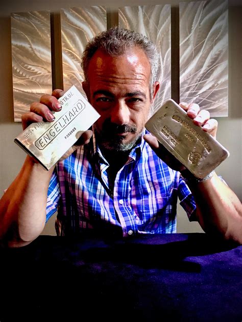 Jeweler buries $1.4MILLION stash of gold, diamonds and jewels in US for