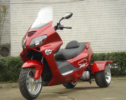Most of our moped and scooter comes with free storage pod. CMS 3 Wheel 150cc Roadster Trike Moped | Scooter ...