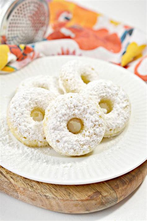 If not watch the video from sweetambscookies to get a delicious recipe for mini donut cookies perfect for every tea party. Keto Mini Donuts - Super Yummy Low Carb Copycat Hostess ...
