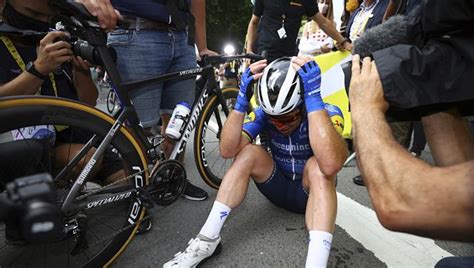 Sepp kuss wins tour de france stage, tadej pogacar retains lead and mark cavendish survives mountain test by tom cary 11 jul 2021, 7:09pm. Tour de France 2021: With 'fire in eyes' Mark Cavendish ...