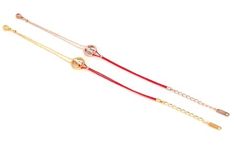 Khi ăn món cá với người trung quốc, bạn cần quan đó có thể là những món mang sắc màu tươi tắn như màu đỏ tượng trưng cho vận đỏ, màu vàng tượng trưng cho của cải đầy nhà hay những món ăn có ‎ý. Lắc tay titan chỉ đỏ may mắn TA241 - Inox Công Sang
