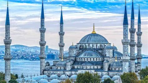 10 Iconic Historical And Famous Landmarks In Istanbul Heytripster