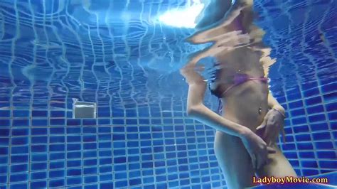 Ladyboy Sugas Gives Guy A Blowjob In Swimming Pool AShemaletube