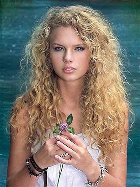 Taylor Swift Long Natural Blonde Curly Synthetic Capless Hair Wig