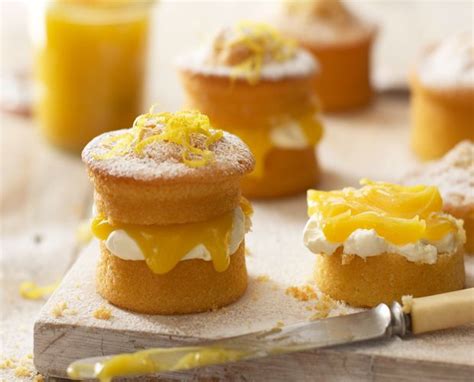 Mini Lemon Curd Sponge Cakes By Lakeland Desserts Sponge Cake