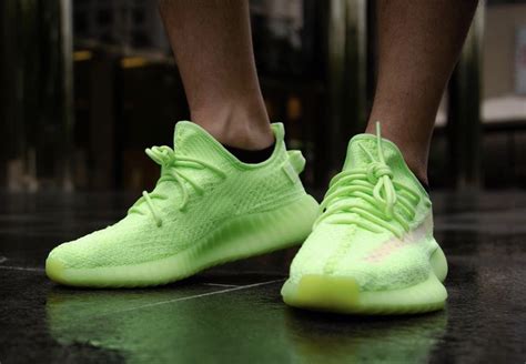 Adidas Yeezy Boost 350 V2 Glow In The Dark Eg5293 Release Date Sbd