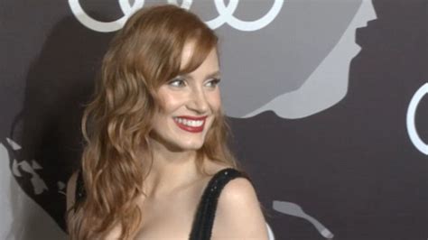 Jessica Chastain Sizzles In Sparkling Lbd At Golden Globes Bash As